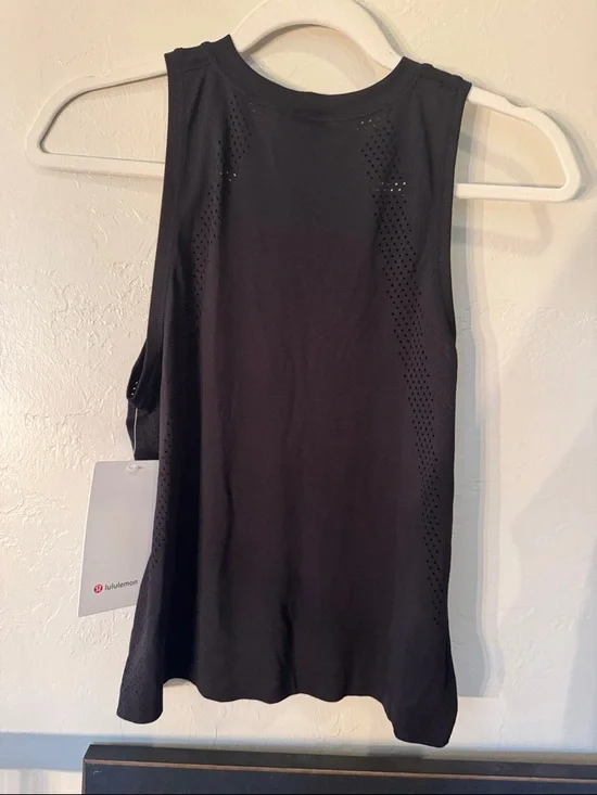 lululemon athletica Black Perforated Racerback Tank - Picture 2 of 3